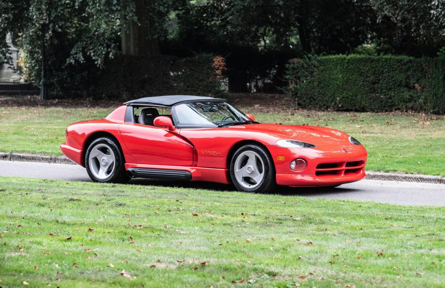  Dodge Viper RT/10 1992 года  (фото 25 из 46)